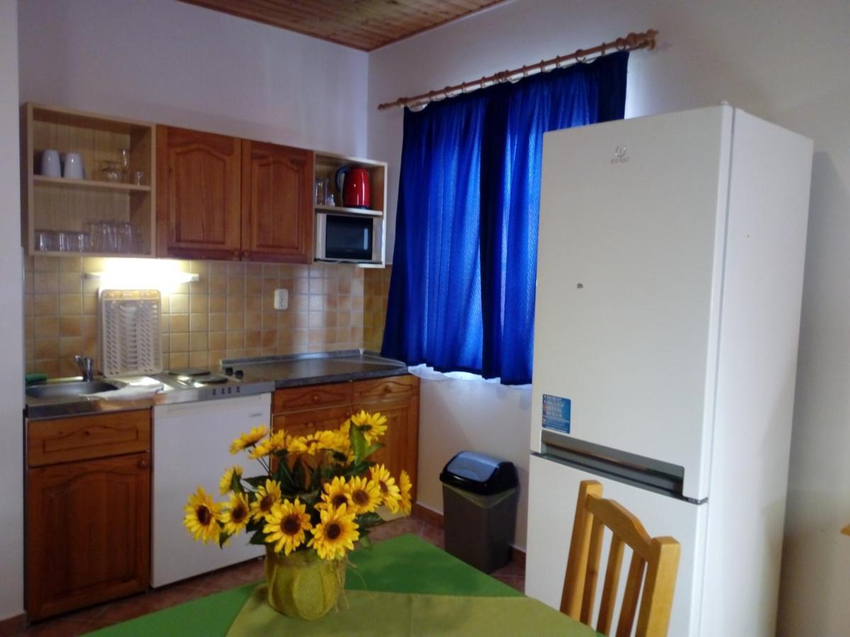 Relax Apartment House Zalakaros Esterno foto